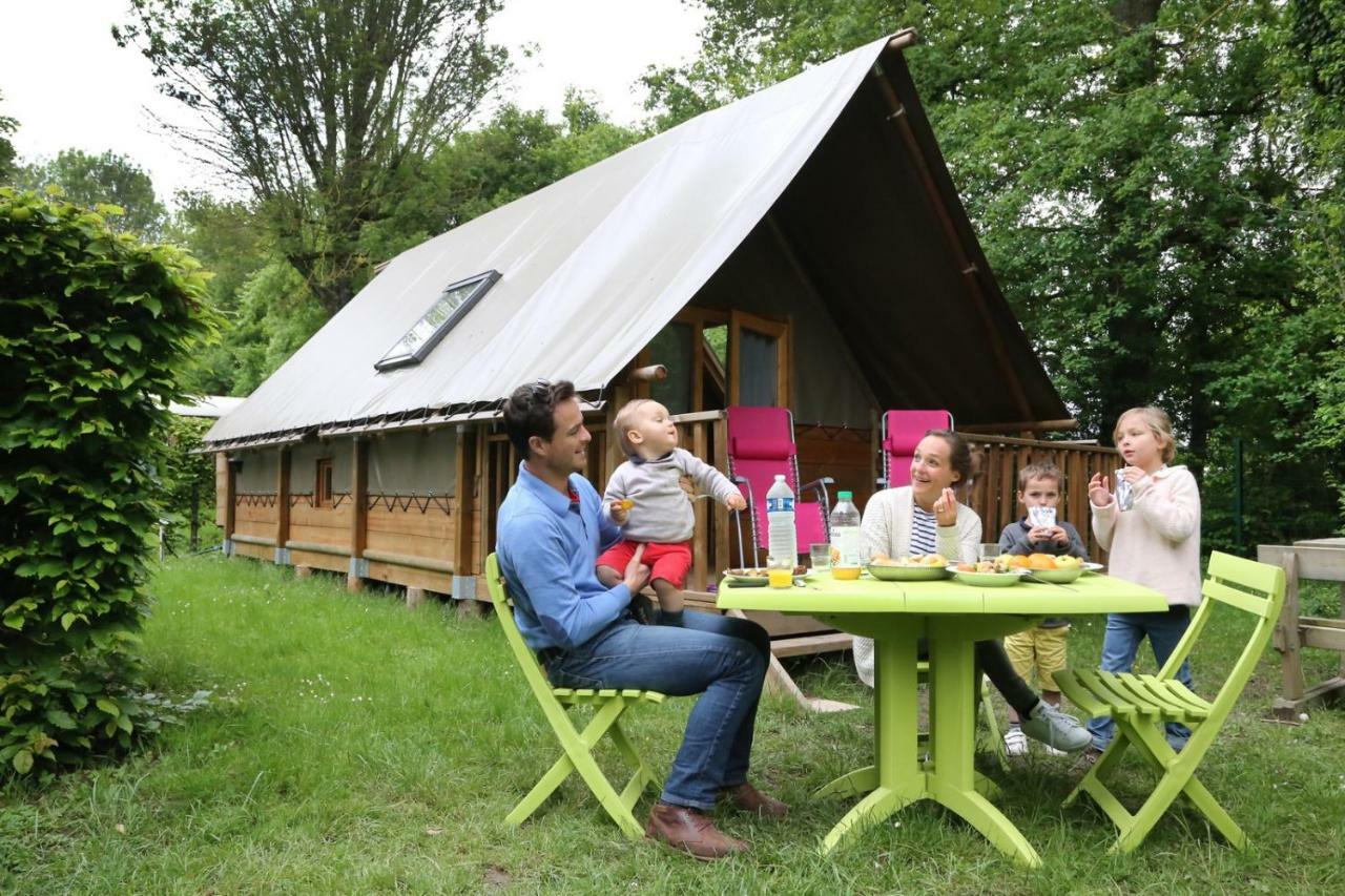 Camping Le Nid Du Parc Villars-les-Dombes Εξωτερικό φωτογραφία